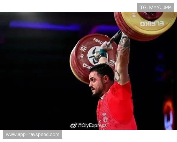男子94公斤级三位奥运冠军同台，纳赛尔训练重量破世界标准